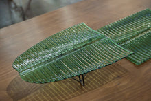 Load image into Gallery viewer, Banana Leaf Base